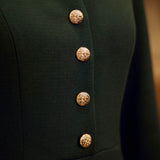 Платье-футляр