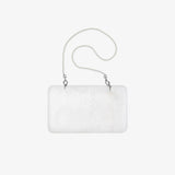 Меховая муфта с жемчужной цепочкой