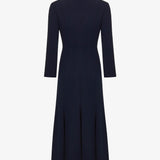 Платье из крепа